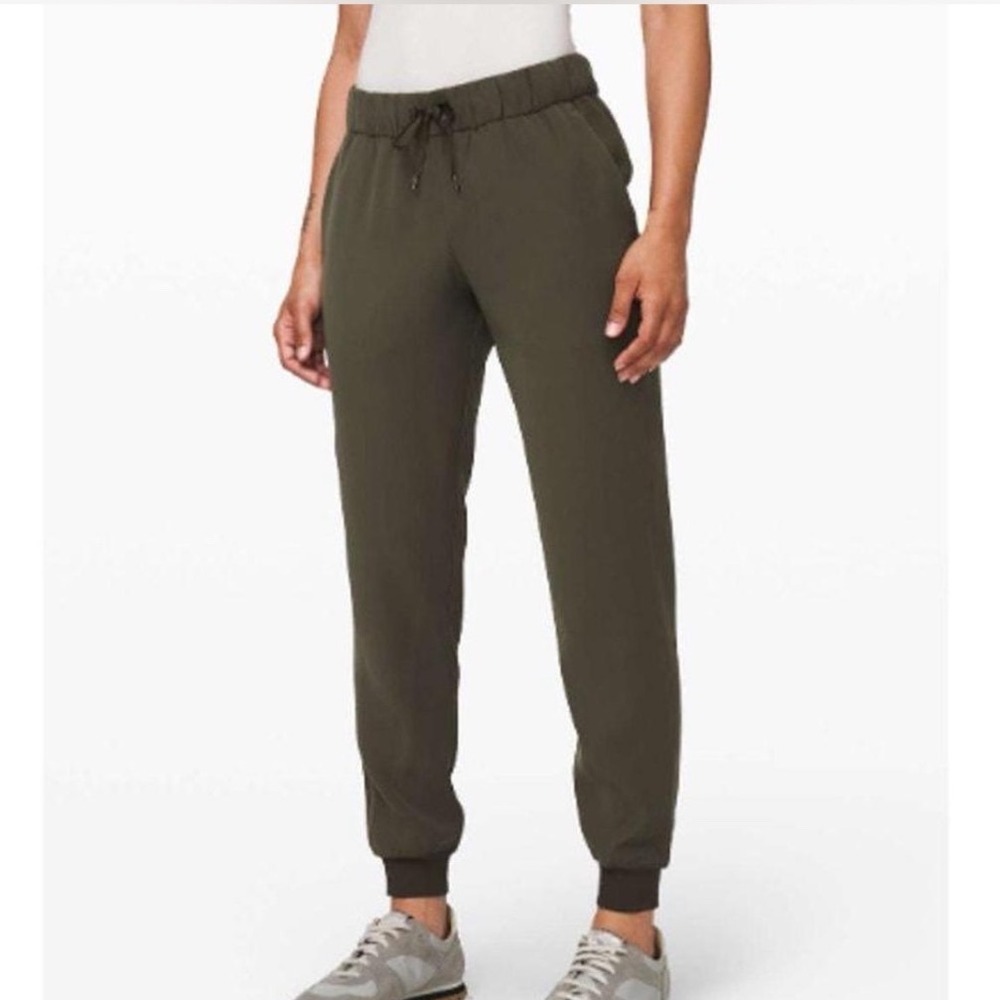 Lululemon On the Fly Jogger Luxtreme Dark Olive Green Pants Drawstring Medium